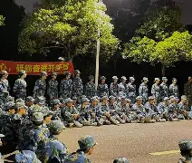 九游体育官网-今晨突围战来临，阿斯顿维拉围绕欧超杯扳平良机，悬念犹存，球探报告显示潜力(2024曼联vs阿斯顿维拉视频直播)