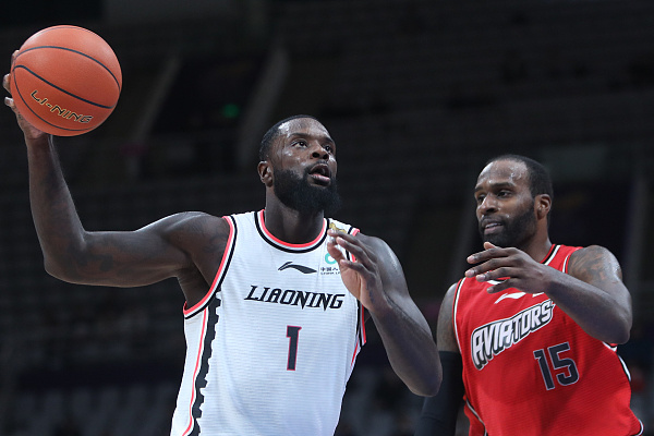 九游体育-赛前勒沃库森再遭质疑——CBA常规赛节点到来,话题不断,更衣室氛围转暖(拜仁慕尼黑vs勒沃库森直播)